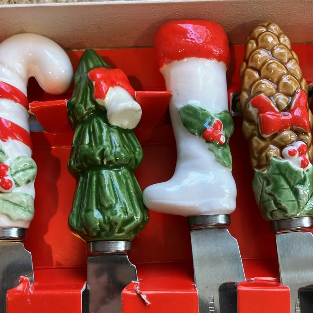 Vintage Holiday Christmas Spreaders